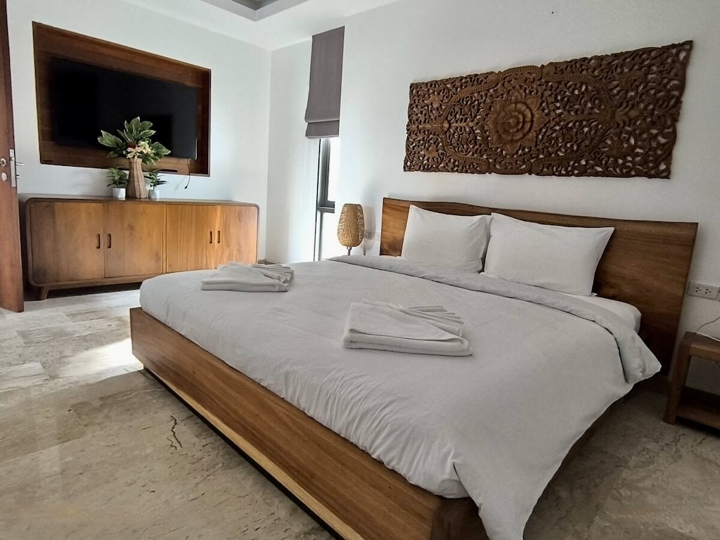 Koh Samui Chaweng Villa For Sale Bedroom