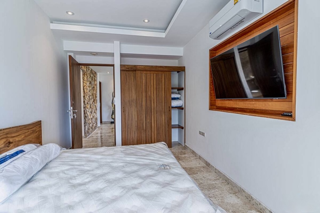 Koh Samui Chaweng Villa For Sale Bathroom