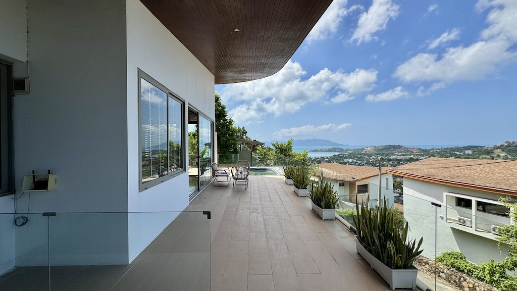 Koh Samui Holiday Home For Sale Terrace