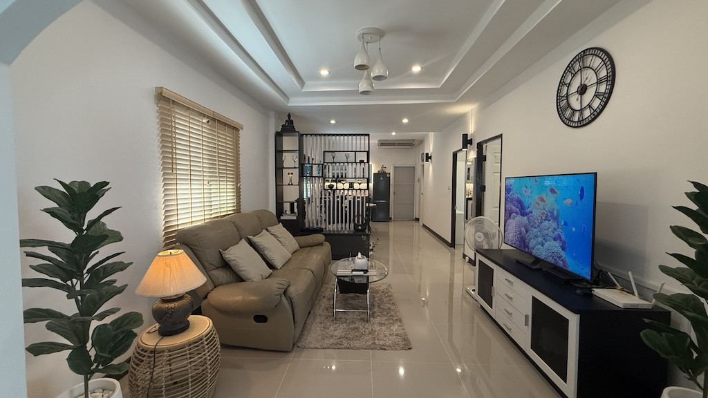 Koh Samui House For Sale Living Area