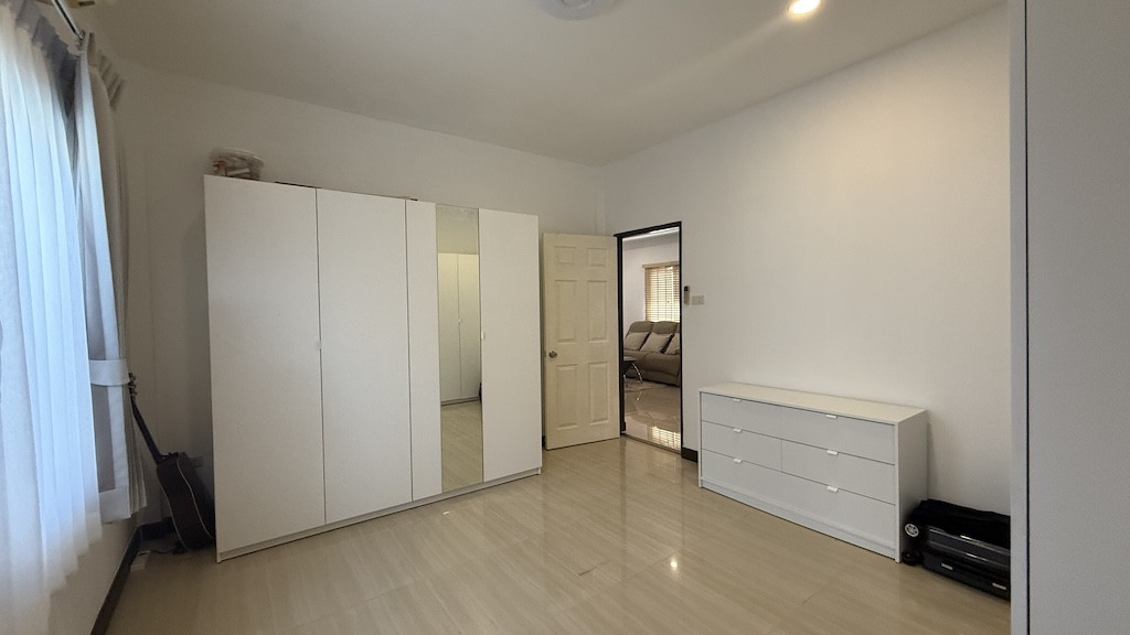 Koh Samui House For Sale Bedroom