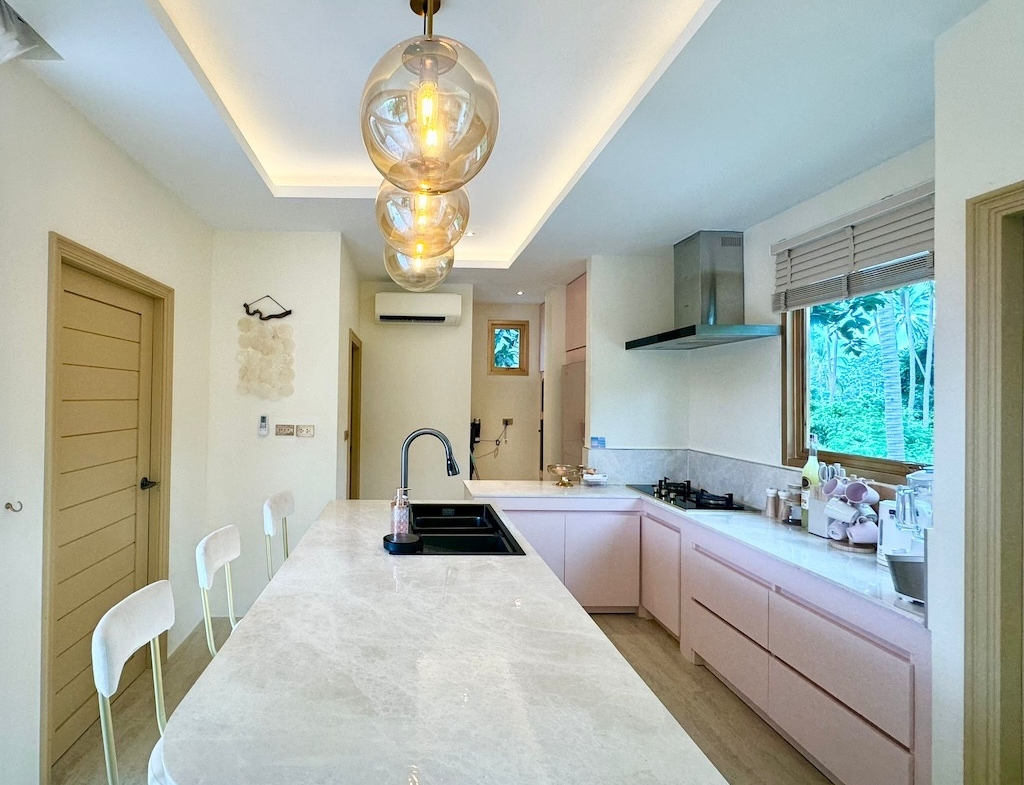 Koh Samui Laem Sor Villa Kitchen