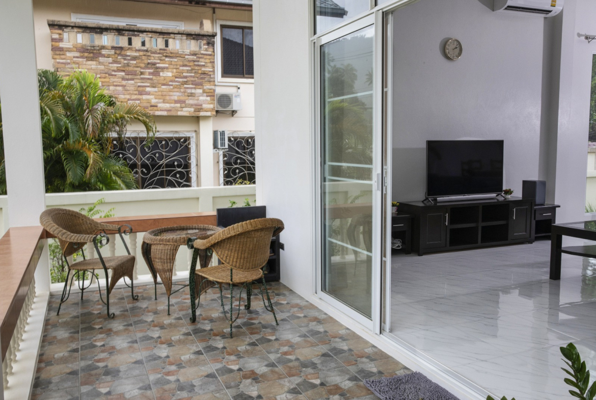 Koh Samui Laem Sor Villa For Sale Terrace