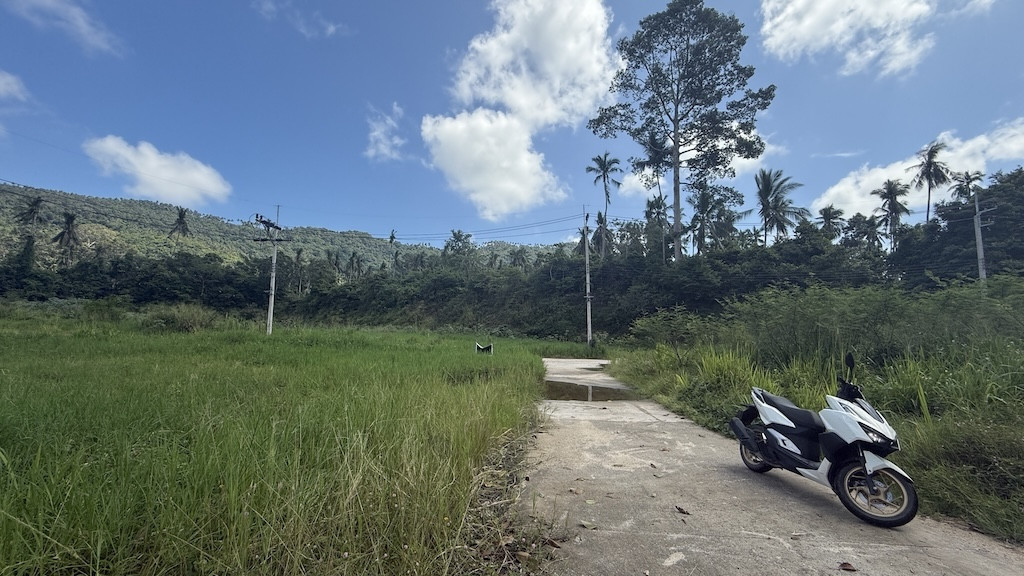 Koh Samui Lamai Land Road