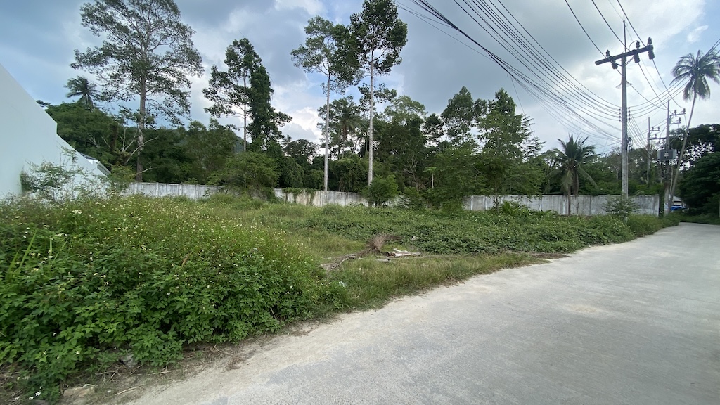 Koh Samui Land Plot For Sale In Maenam Access