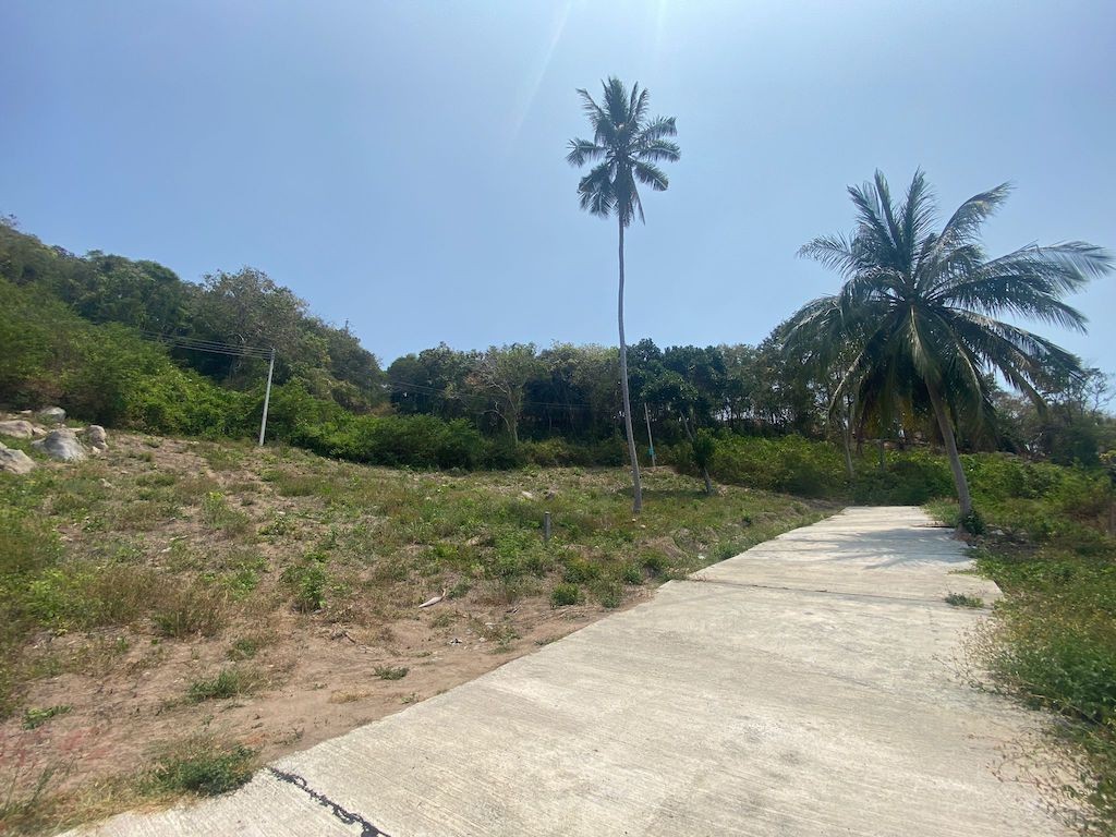 Koh Samui Land Tongkrut Road