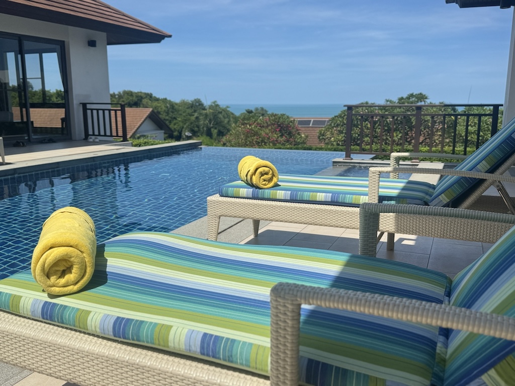 Koh Samui Longterm Villa Rental Choeng Mon Poolside Loungers