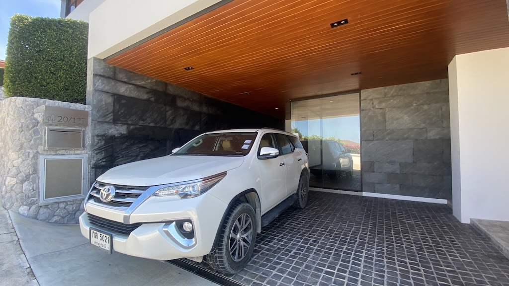 Koh Samui Luxury Plai Laem Villa Parking