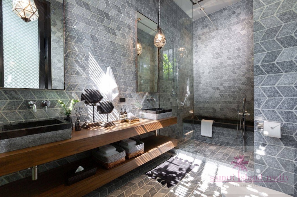 Koh Samui Luxury Residence For Sale Bathroom