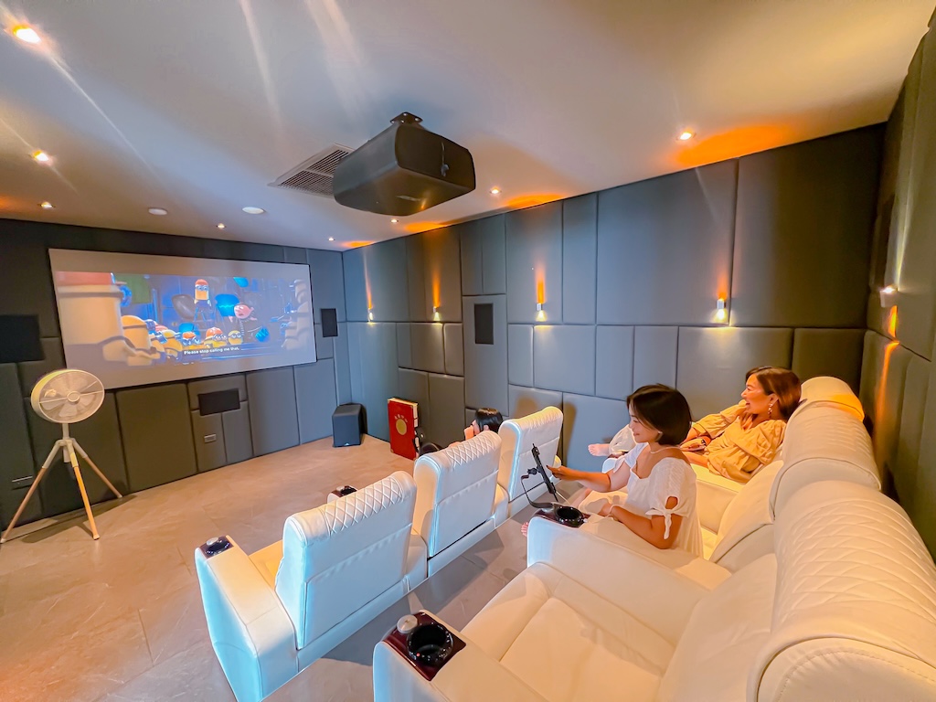 Koh Samui Luxury Sea View Villa Cinema Room