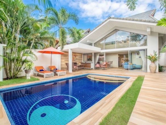 Koh Samui Maenam Property