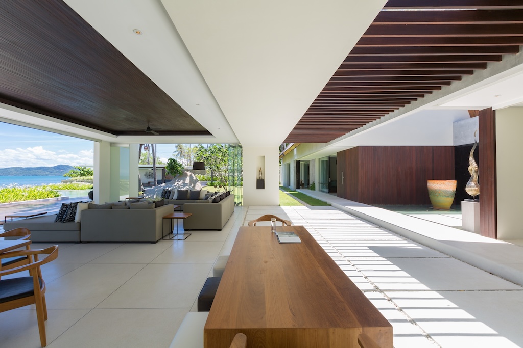 Koh Samui Modern Beachfront Property Interior