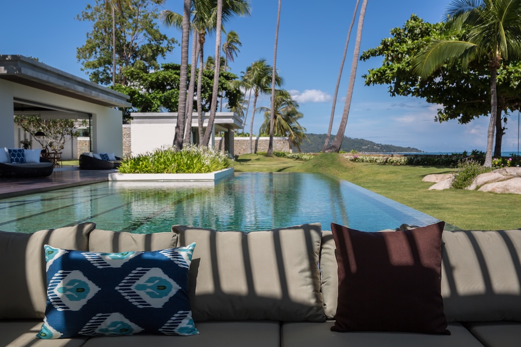 Koh Samui Modern Beachfront Property Pool