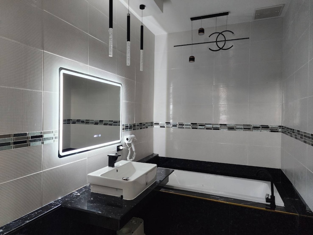 Koh Samui Nathon Villa For Sale Bathroom
