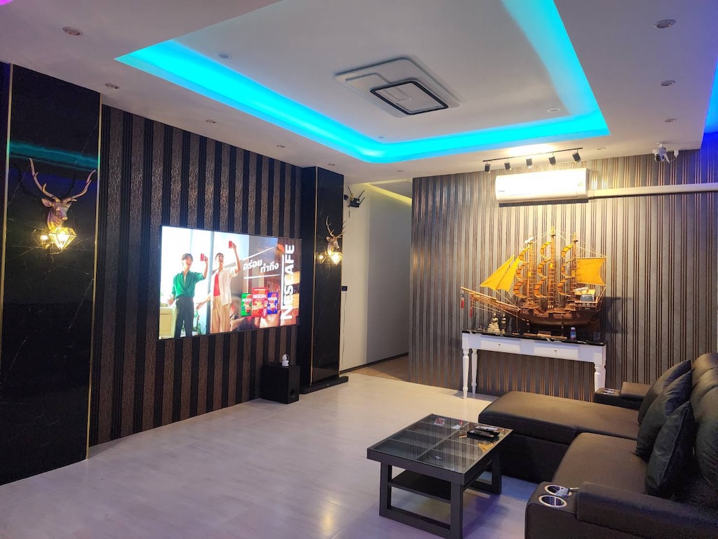 Koh Samui Nathon Villa For Sale Lounge