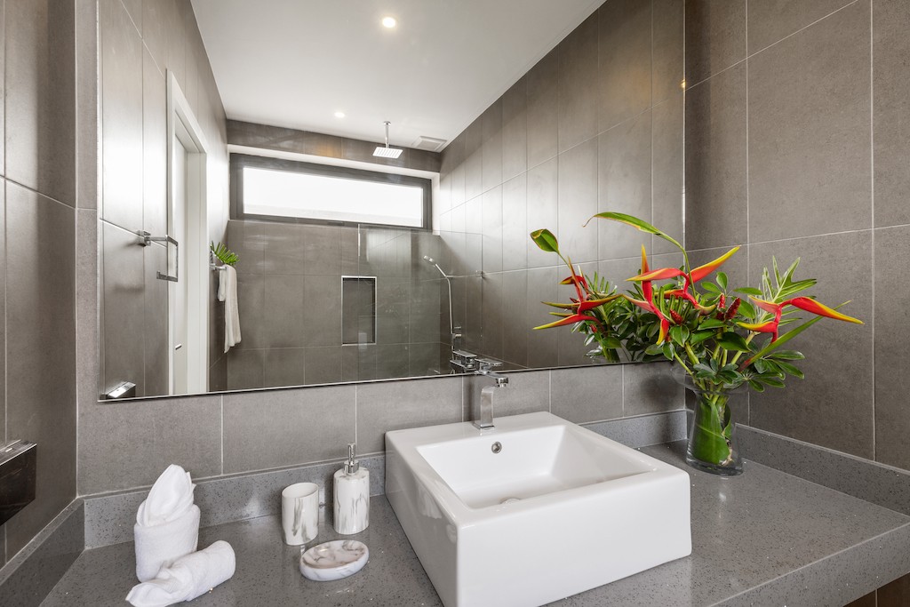 Koh Samui Pool Villa For Sale Bathroom