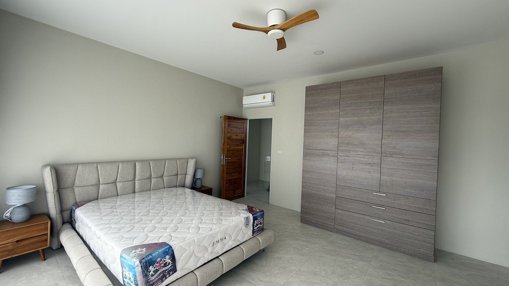 Koh Samui Properties Maenam Bedroom 2