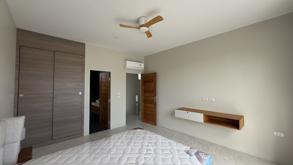 Koh Samui Properties Maenam Bedroom 3