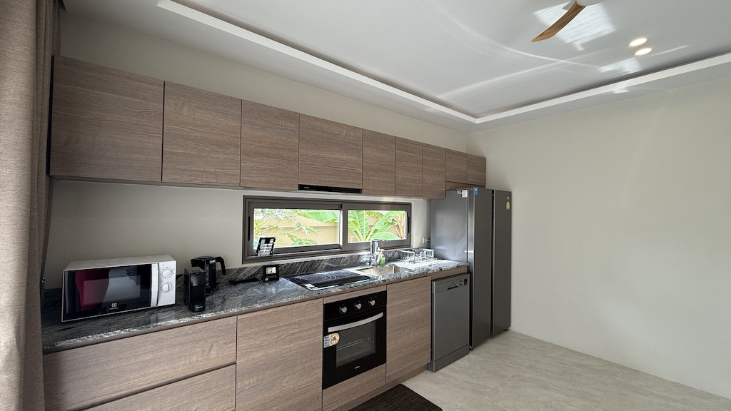 Koh Samui Properties Maenam Kitchen