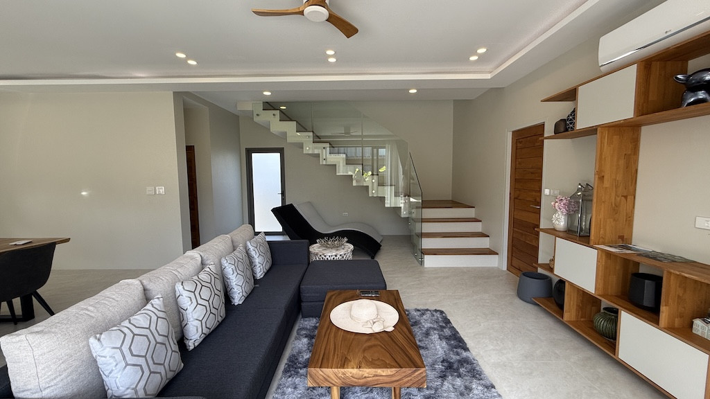 Koh Samui Properties Maenam Living Area
