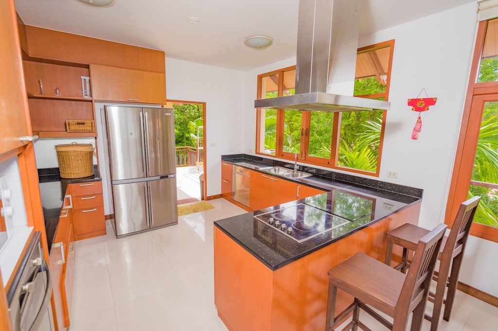 Koh Samui Property Baan Makham Kitchen
