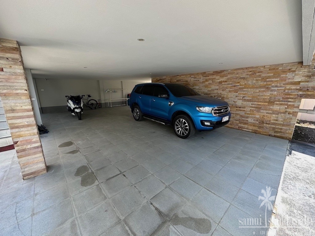 Koh Samui Property Bang Rak Private Parking