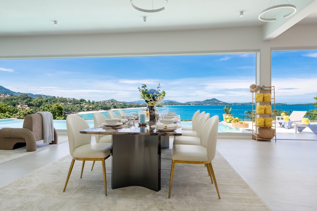 Koh Samui Property Beside Chaweng Noi Beach Dining