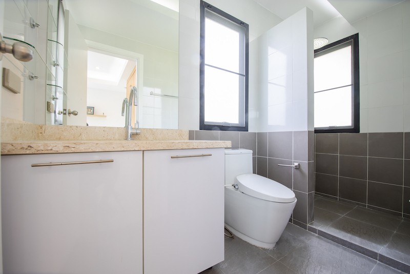 Bathroom 3