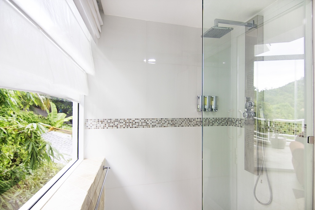Koh Samui Property For Sale In Chaweng Noi Bathroom