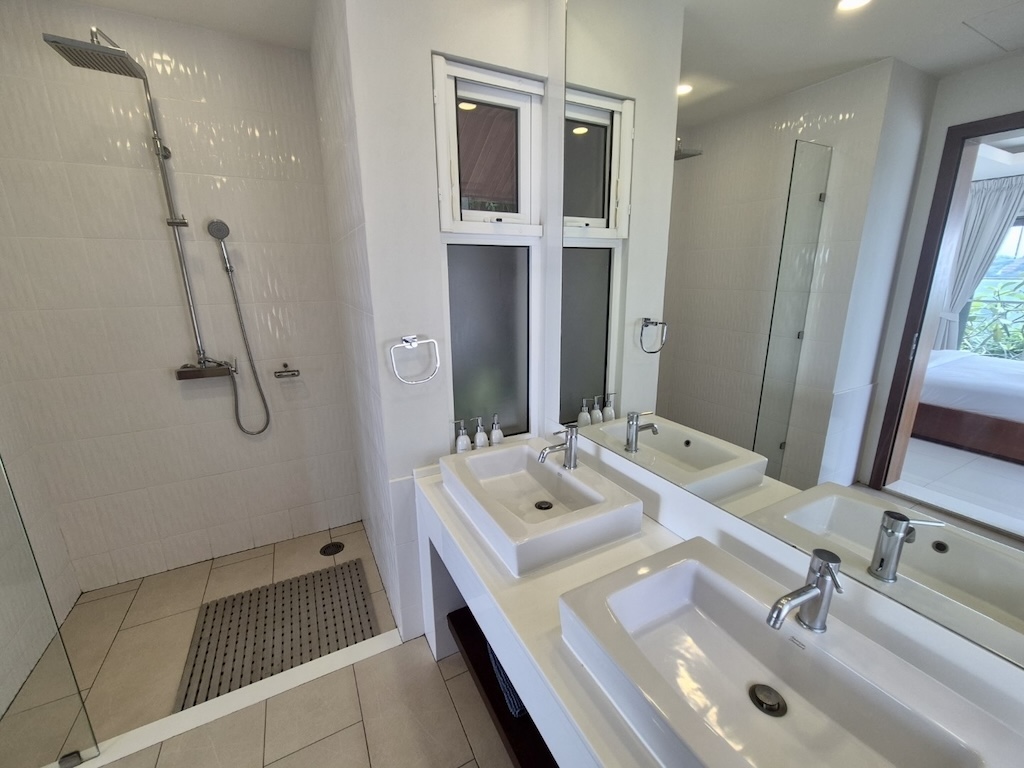 Koh Samui Property In Horizon Villas Bathroom