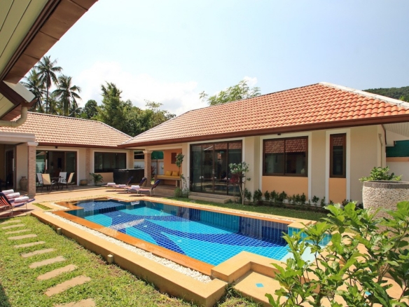 Koh Samui Property Investment Pool & Terrace