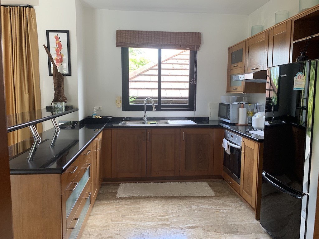 Koh Samui Property Maenam Kitchen