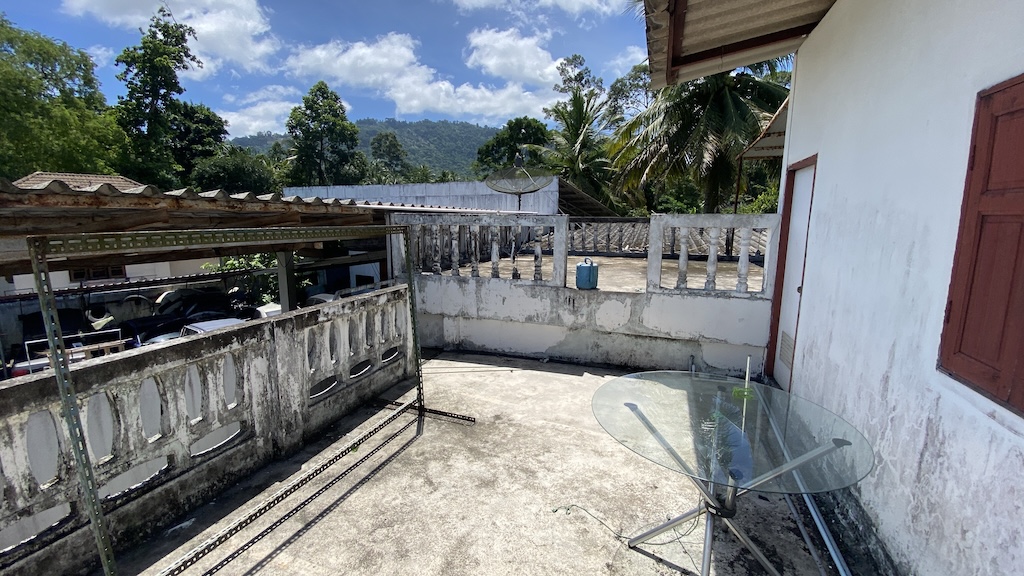 Koh Samui Ring Road Land For Sale Roof