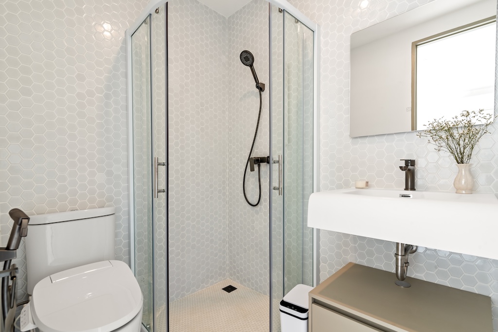 Koh Samui Sea View Property In Bophut Shower