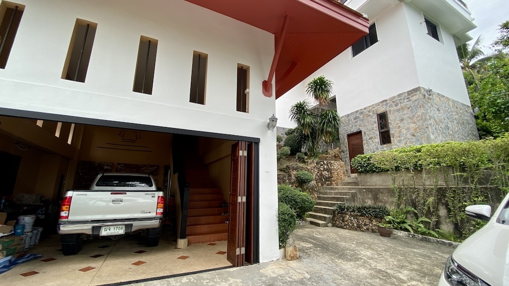 Koh Samui Thai Style Property For Sale Garage