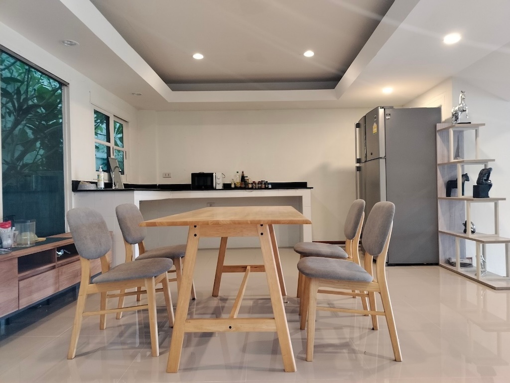 Koh Samui Townhouse Chaweng Dining
