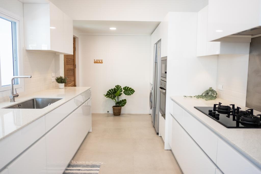 Equipped Kitchen