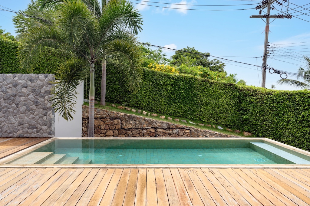 Koh Samui Villa For Sale At The Bay Pool