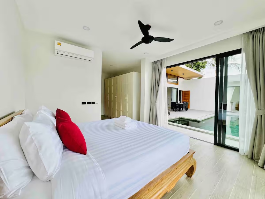 Koh Samui Villa For Sale In Bangrak Bedroom