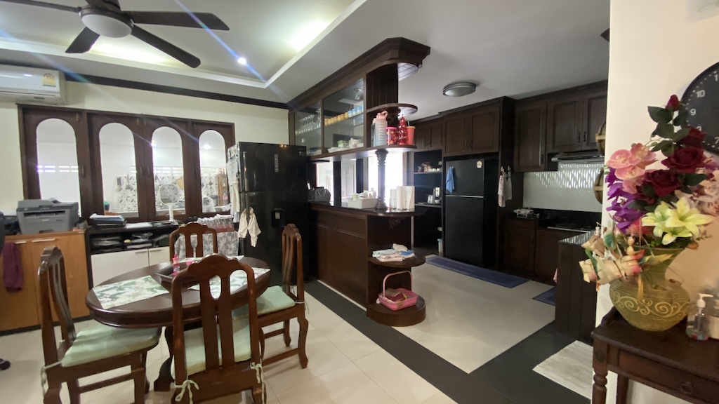 Koh Samui Villa For Sale In Taling Ngam Interior