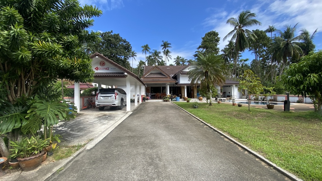 Koh Samui Villa For Sale In Taling Ngam Drive