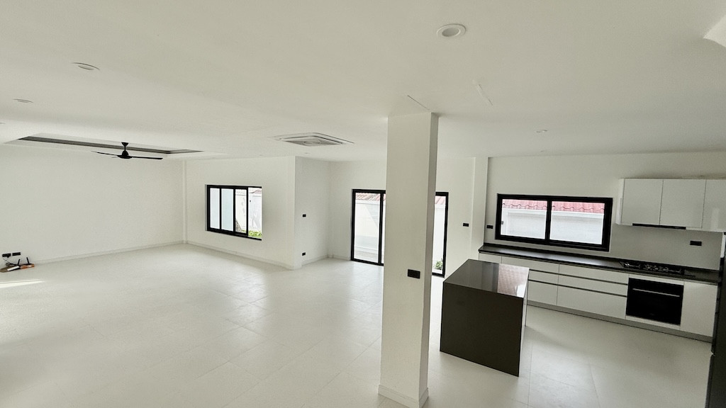 Koh Samui Villa In Bangrak Living Space