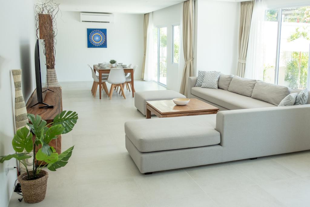 Villa Lounge