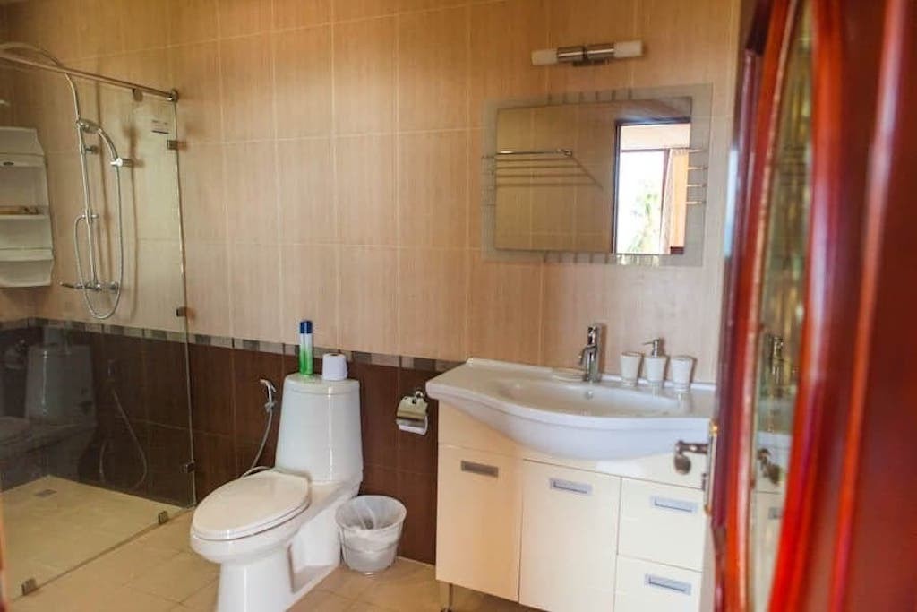 Koh Samui Villa Nathon Bathroom