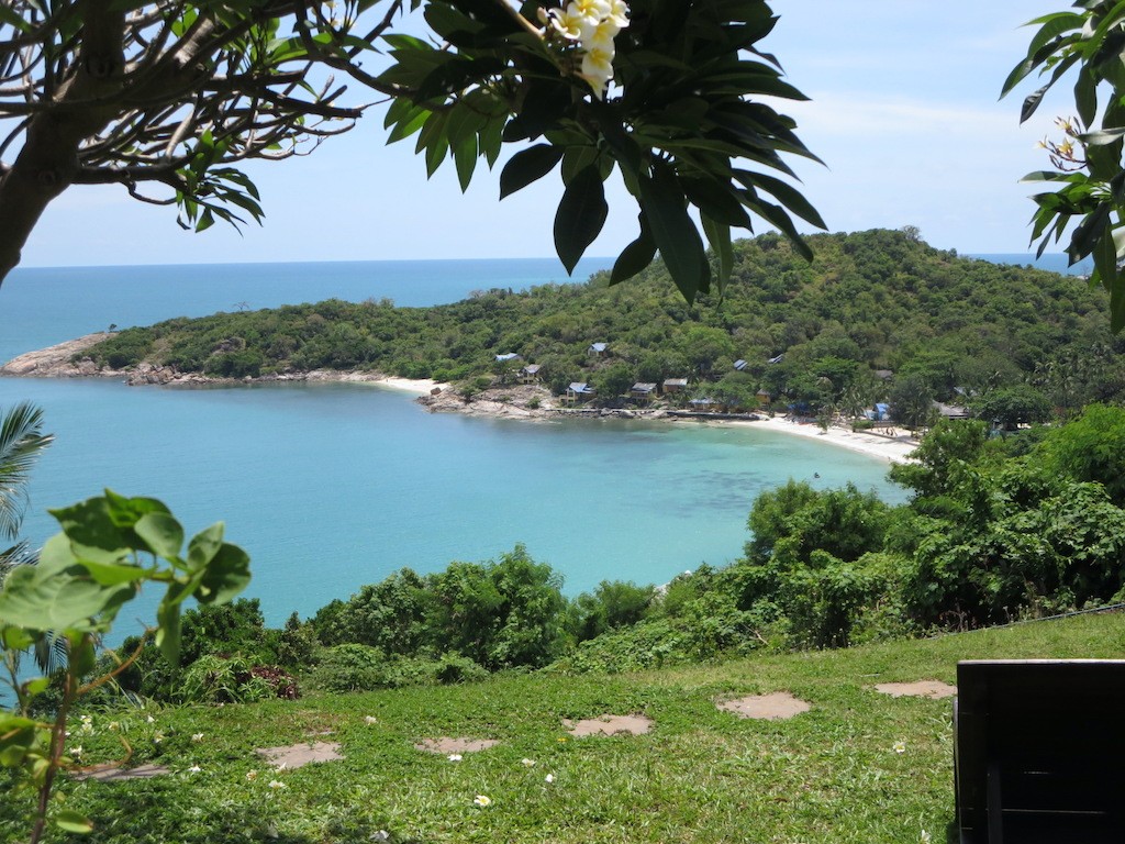 Koh Samui Villa Rental Lawn