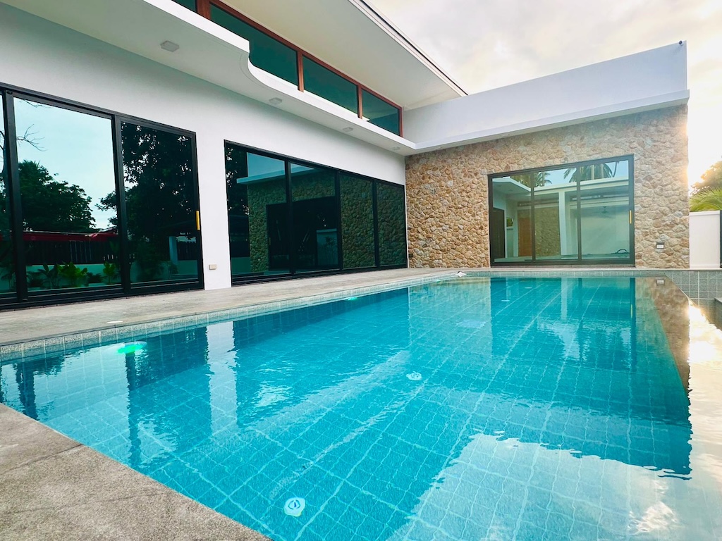 Koh Samui Villas For Sale in Ban Tai Pool