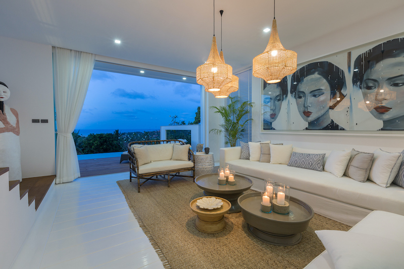 Lounge Night