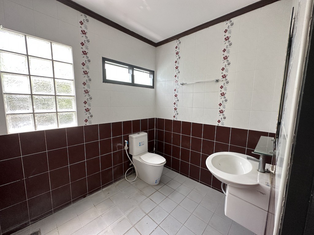 Koh Samui West Coast Property Bathroom