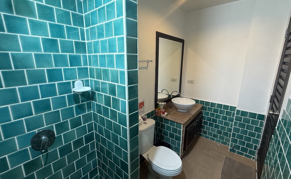 Lamai 3 Apartment Package Bathroom