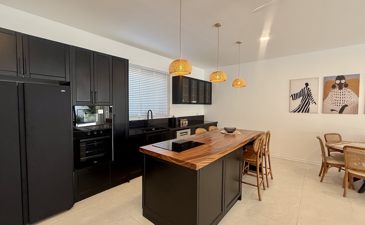 Lamai 3-Bed Villas Kitchen